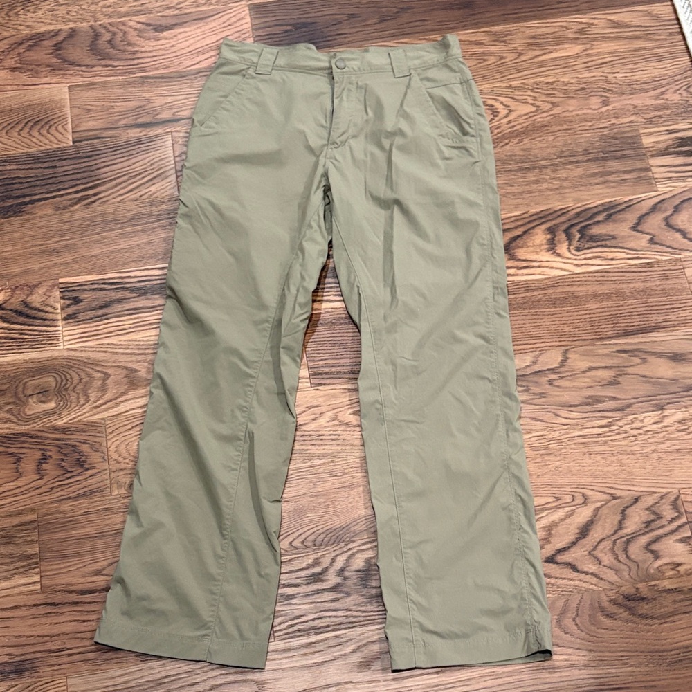 Royal Robbins Men's Khaki Chinos